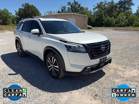 Used 2023 Nissan Pathfinder Platinum w/ Lighting Package (N93) AWD/4WD image 2