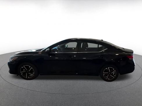 Used 2025 Nissan Sentra SV FWD image 7