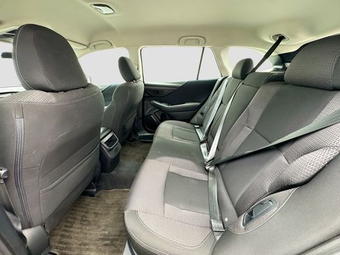 Used 2020 Subaru Outback 2.5i image 15