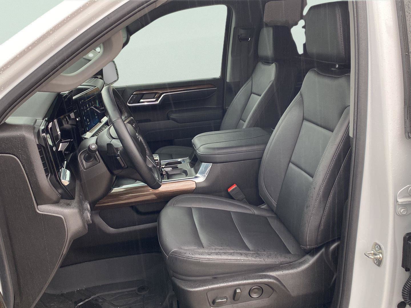 Used 2025 Chevrolet Silverado 1500 RST w/ RST All Star Premium Package RWD image 14