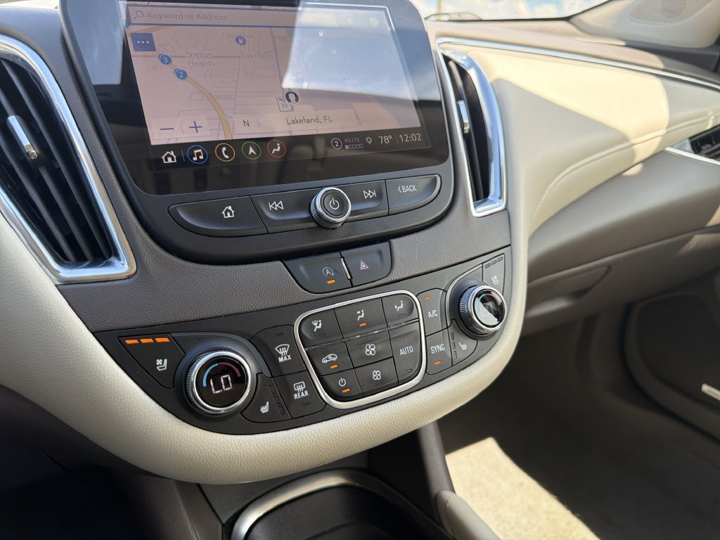 Used 2024 Chevrolet Malibu LT FWD image 27