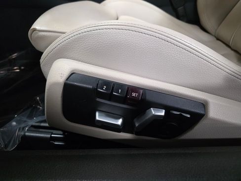 Used 2017 BMW 430i xDrive Convertible image 14