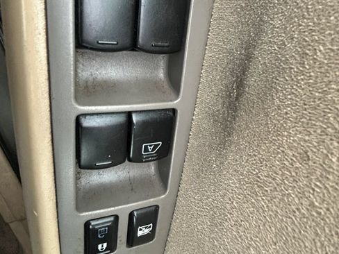 Used 2008 Nissan Sentra 2.0 S FWD image 17