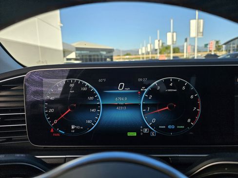 Used 2023 Mercedes-Benz GLE 450 4MATIC image 11