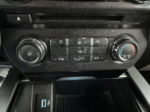 Used 2018 Ford F150 XLT w/ Equipment Group 301A Mid AWD/4WD image 17