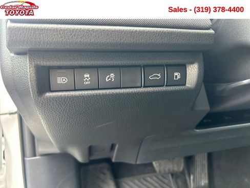 Used 2026 Toyota Camry LE image 25