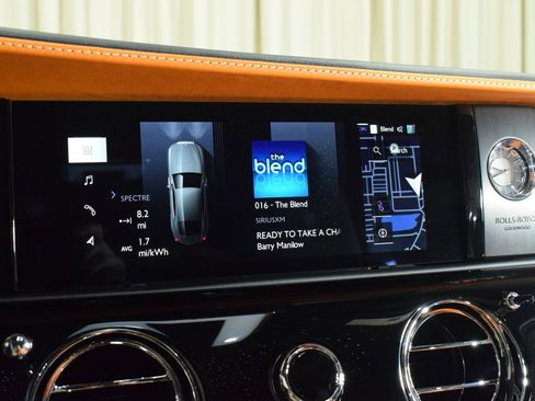 New 2024 Rolls-Royce Spectre w/ Spectre Launch Package image 28