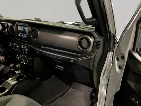 Used 2022 Jeep Wrangler Sport AWD/4WD image 24