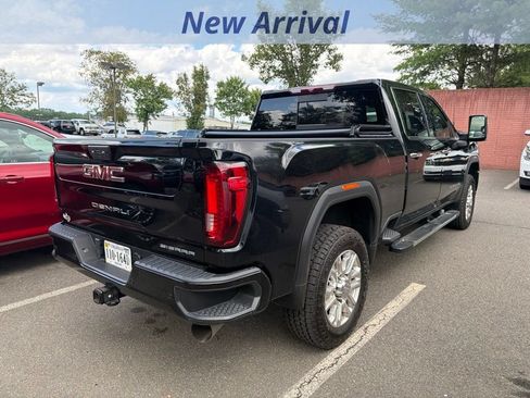 Used 2023 GMC Sierra 2500 Denali AWD/4WD image 10