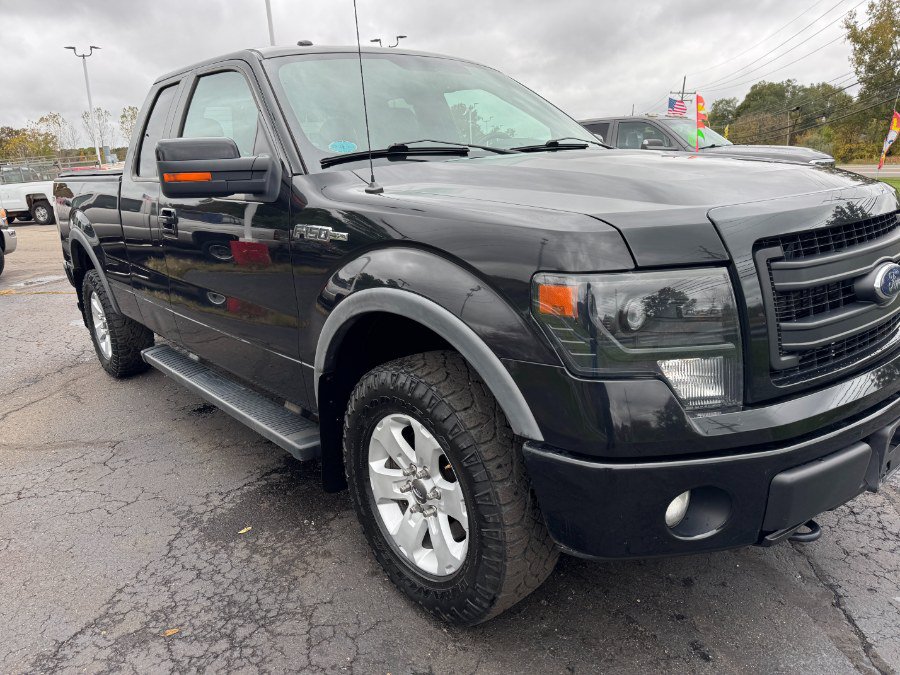 Used 2014 Ford F150 FX4 w/ Equipment Group 402A Luxury AWD/4WD image 12