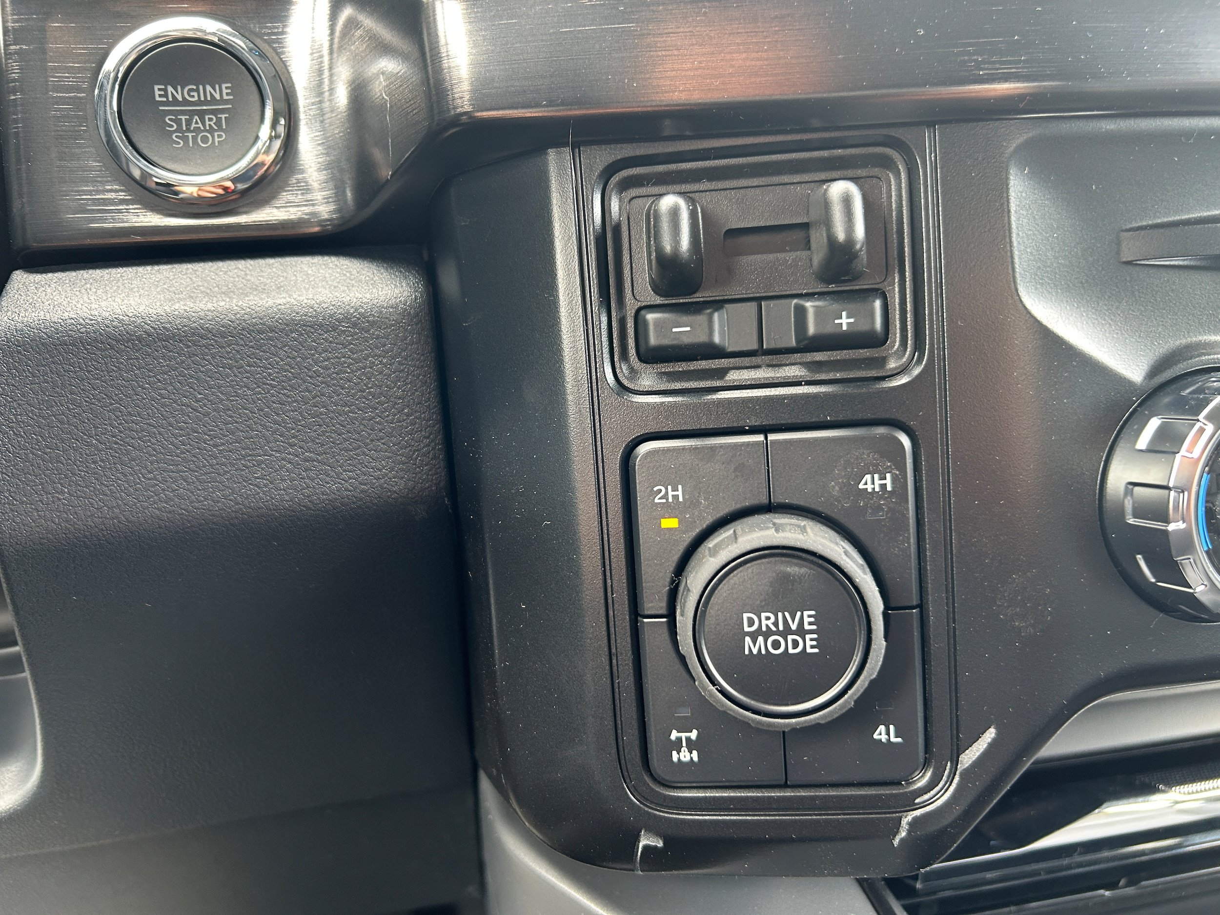 New 2026 Ford F350 Lariat w/ Black Appearance Package AWD/4WD image 19