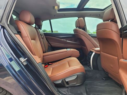 Used 2012 BMW 535i xDrive AWD/4WD image 52