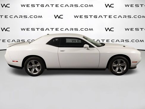 Used 2021 Dodge Challenger SXT RWD image 47