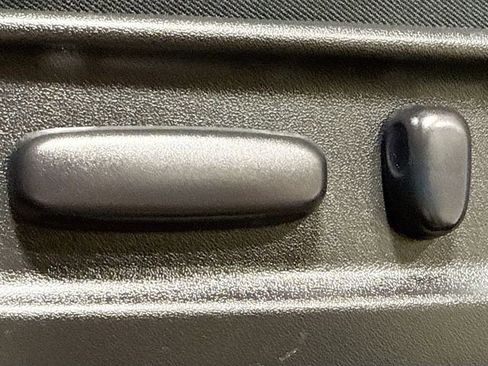 Used 2021 Toyota Tacoma TRD Off-Road image 20