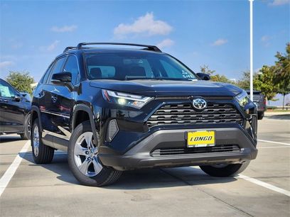 New 2025 Toyota RAV4 XLE