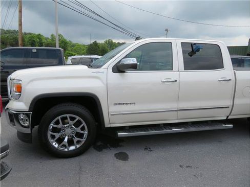 Used 2014 GMC Sierra 1500 SLT w/ SLT Crew Cab Value Package AWD/4WD image 13