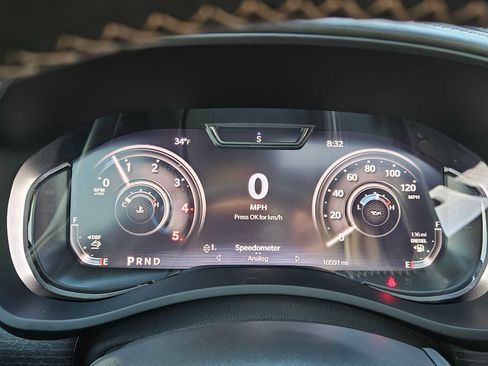 Used 2023 RAM 2500 Limited image 27