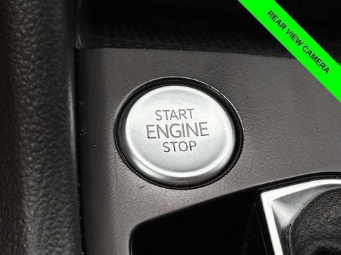 Used 2022 Volkswagen Taos SE AWD/4WD image 15