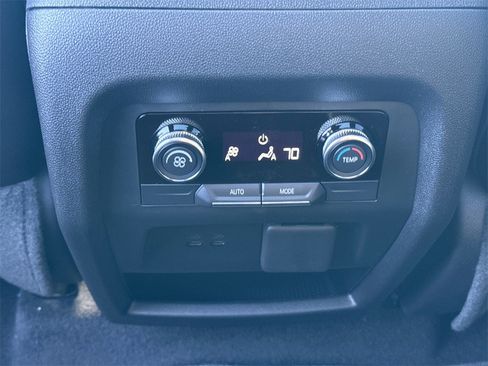 New 2026 Buick Enclave Sport Touring w/ Power Package image 31