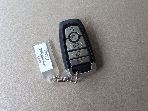 Used 2024 Ford Expedition Max Limited AWD/4WD image 36