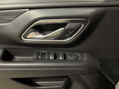 Used 2024 GMC Yukon SLT image 22