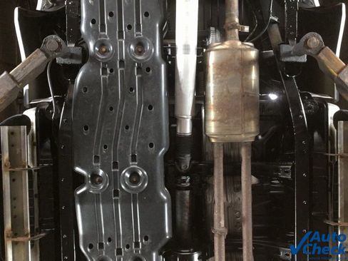 Used 2016 Toyota Tundra SR5 w/ TRD Off Road Package image 16