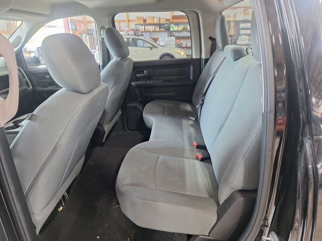 Used 2014 RAM 1500 Express w/ Black Ram 1500 Express Group AWD/4WD image 12