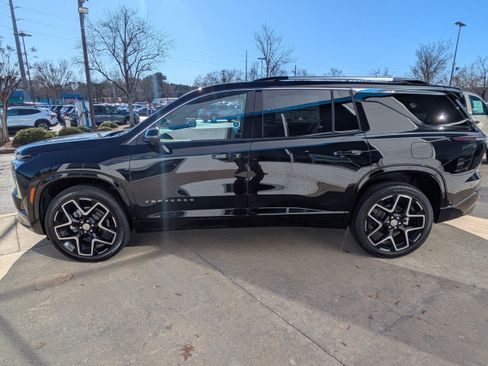 New 2026 Chevrolet Traverse High Country image 6