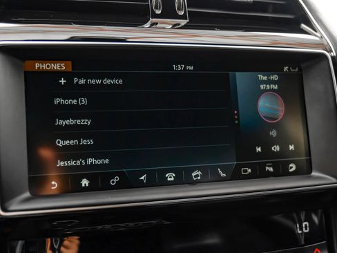 Used 2020 Jaguar F-PACE S AWD/4WD image 31