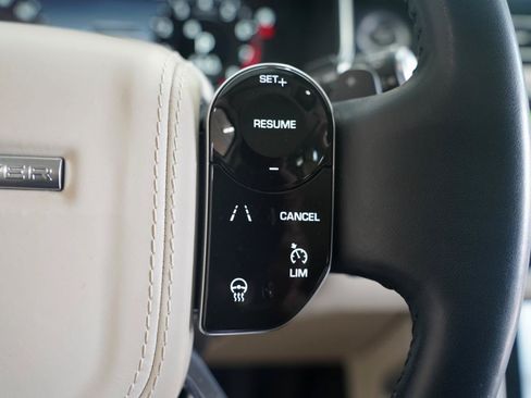 Used 2020 Land Rover Range Rover HSE AWD/4WD image 16