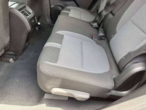 Used 2025 Chevrolet Blazer LT FWD image 14