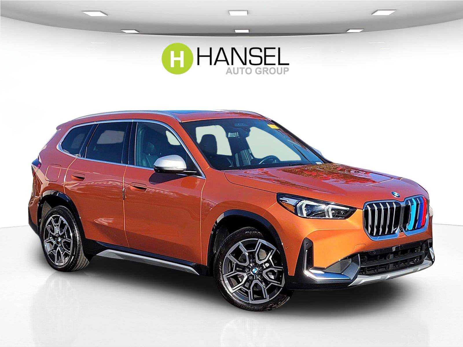 Used 2023 BMW X1 xDrive28i w/ Premium Package AWD/4WD image 1