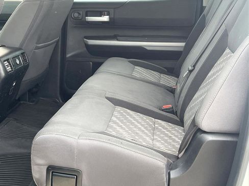 Used 2020 Toyota Tundra SR5 w/ SR5 Upgrade Package RWD image 17