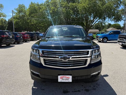 Used 2015 Chevrolet Suburban LTZ AWD/4WD image 2