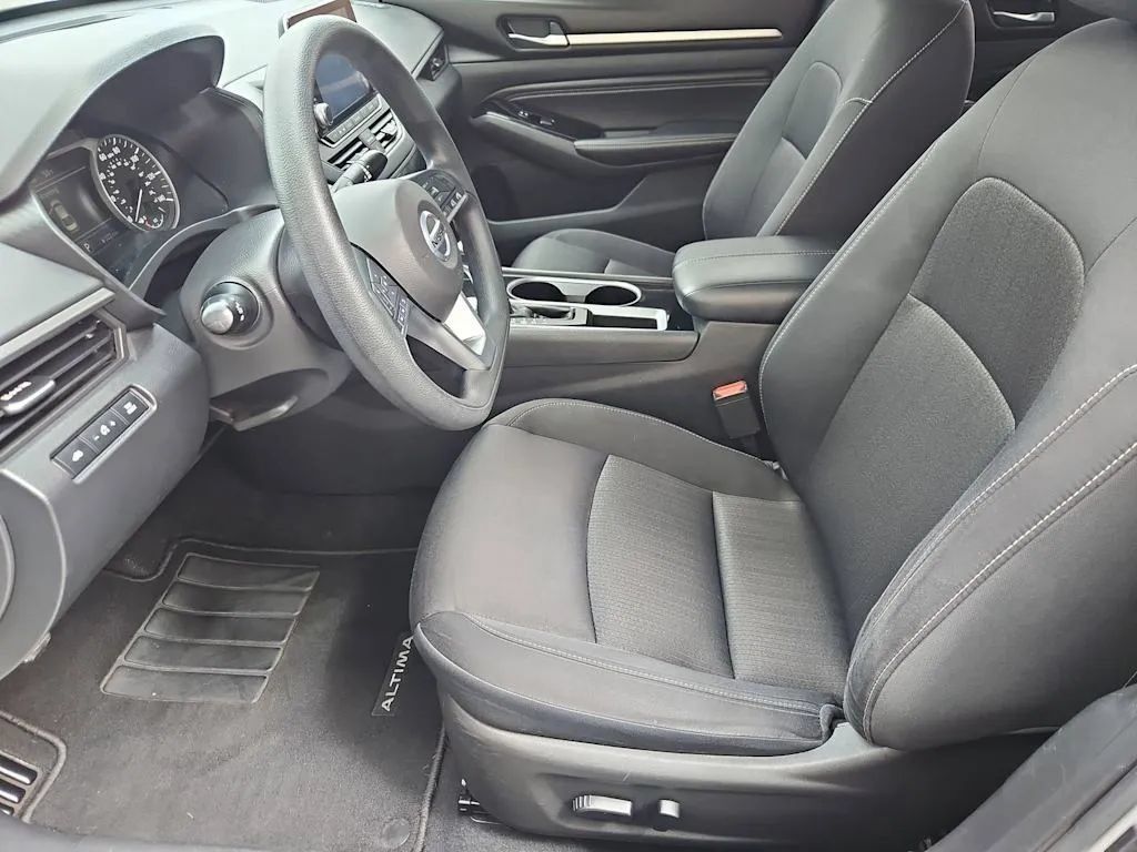 Used 2020 Nissan Altima 2.5 S FWD image 8