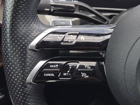 Used 2024 Mercedes-Benz C 300 Sedan image 24