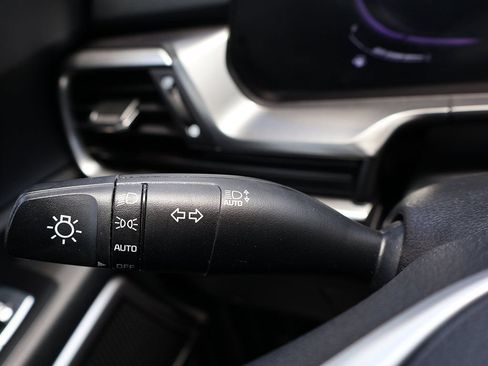Used 2025 Kia Telluride S FWD image 26