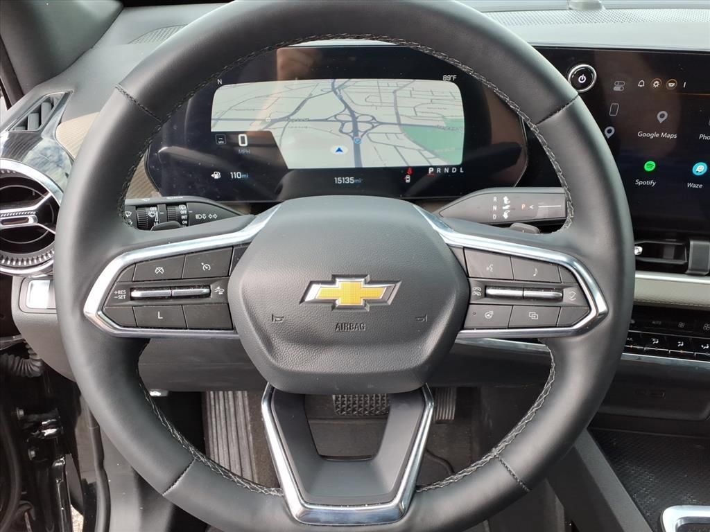 Used 2025 Chevrolet Equinox LT w/ Convenience Package II FWD image 21