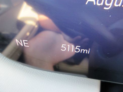 Certified 2026 Buick Enclave Preferred FWD image 31