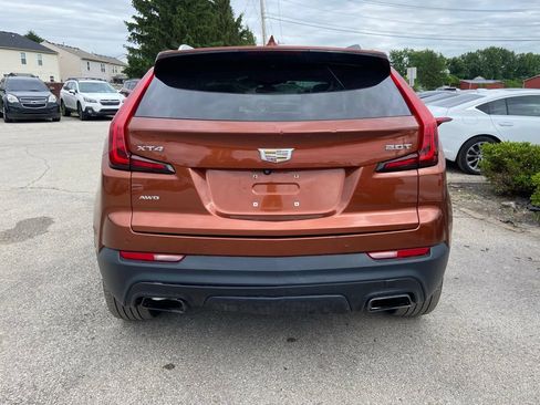 Used 2019 Cadillac XT4 Luxury w/ Cold Weather Package AWD/4WD image 4