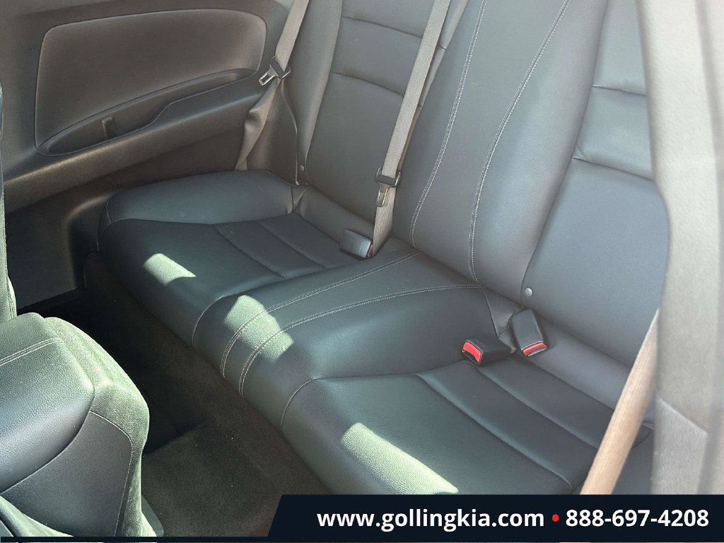 Used 2017 Honda Accord EX-L image 10