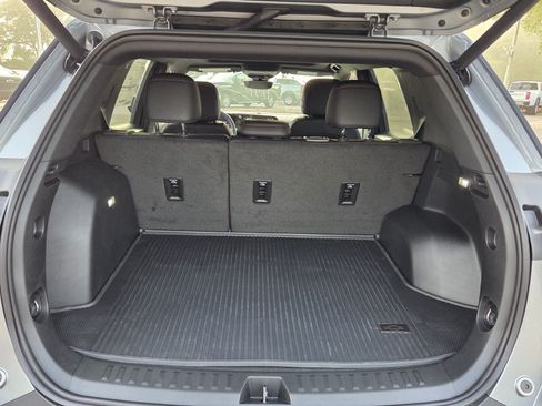 New 2026 Chevrolet Equinox RS w/ Convenience Package III FWD image 20