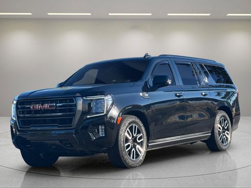 Used 2023 GMC Yukon XL AT4 w/ AT4 Premium Plus Package image 8