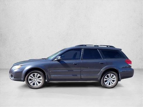 Used 2008 Subaru Outback 2.5XT Limited AWD/4WD image 7