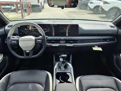 New 2026 Kia K4 GT-Line w/ GT-Line Premium Package image 3