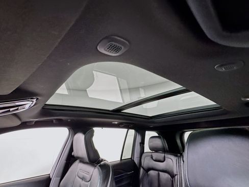 Used 2022 Jeep Grand Cherokee Overland w/ Advanced Protech Group III image 6