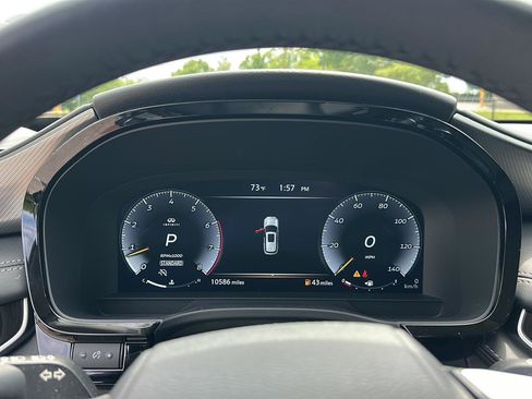 Used 2025 INFINITI QX60 Luxe FWD image 15