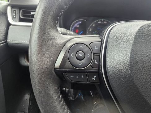 Used 2021 Toyota RAV4 Limited AWD/4WD image 21
