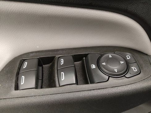 Used 2020 Chevrolet Equinox LT AWD/4WD image 27