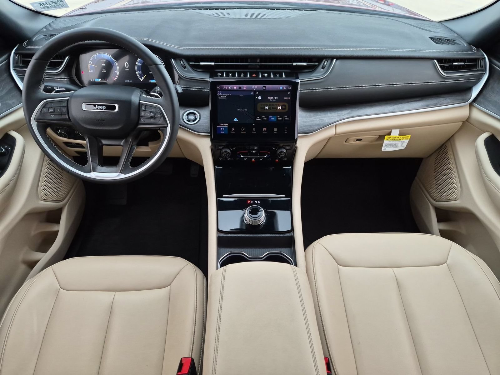 Used 2024 Jeep Grand Cherokee L Limited RWD image 23